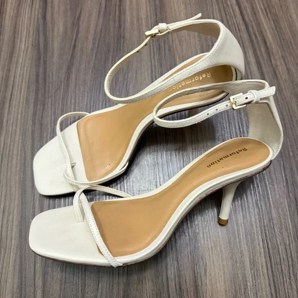 $278 Reformation Gigi Strappy Mid Heel Sandal women sz 6 - Picture 3 of 10